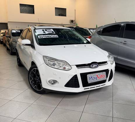 FORD FOCUS 2.0 TITANIUM PLUS 16V FLEX 4P POWERSHIFT FORD FOCUS 2.0 TITANIUM PLUS 16V FLEX 4P POWERSHIFT